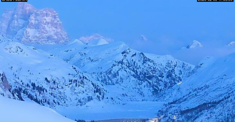 Webcam Canazei-Belvedere - Lago e Passo Fedaia