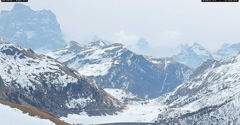 Webcam Canazei-Belvedere - Lago e Passo Fedaia