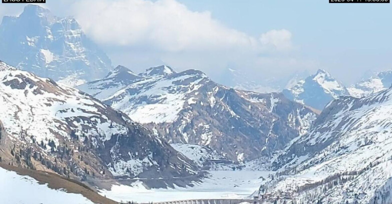 Webcam Canazei-Belvedere - Lago e Passo Fedaia