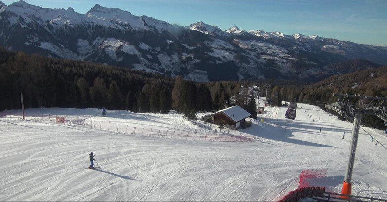 Webcam Bellamonte-Alpe Lusia - Pista Le Fassane e Morea Snowpark