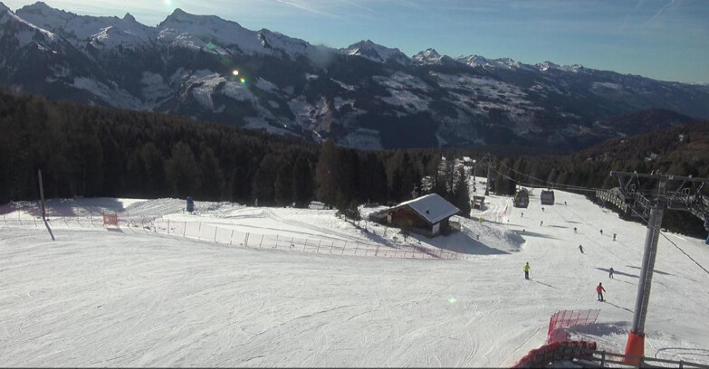 Webcam Bellamonte-Alpe Lusia - Pista Le Fassane e Morea Snowpark