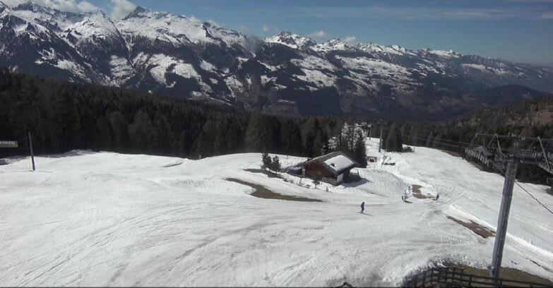 Webcam Bellamonte-Alpe Lusia - Pista Le Fassane e Morea Snowpark