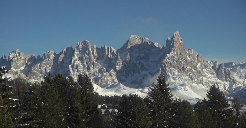 Webcam Bellamonte-Alpe Lusia - Pale di San Martino