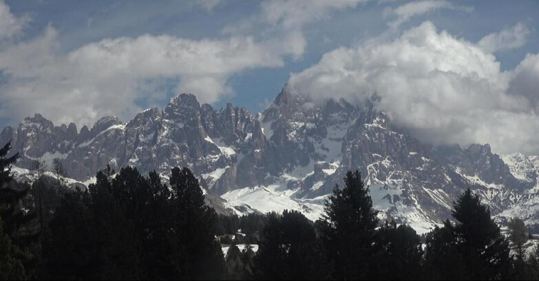 Webcam Bellamonte-Alpe Lusia  - Pale di San Martino