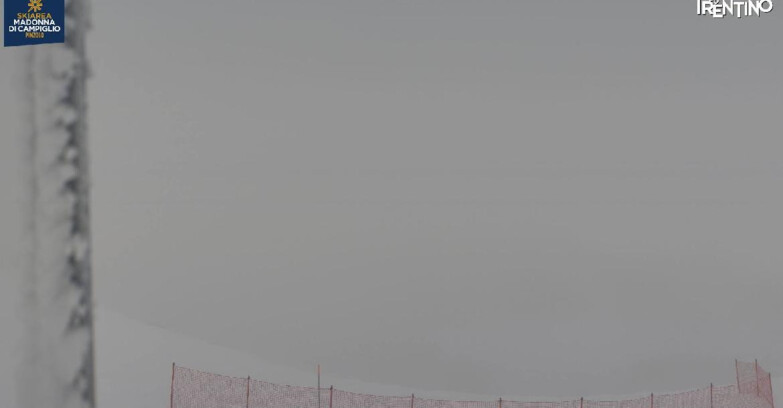 Webcam Pinzolo - Rifugio Doss del Sabion - 2100m