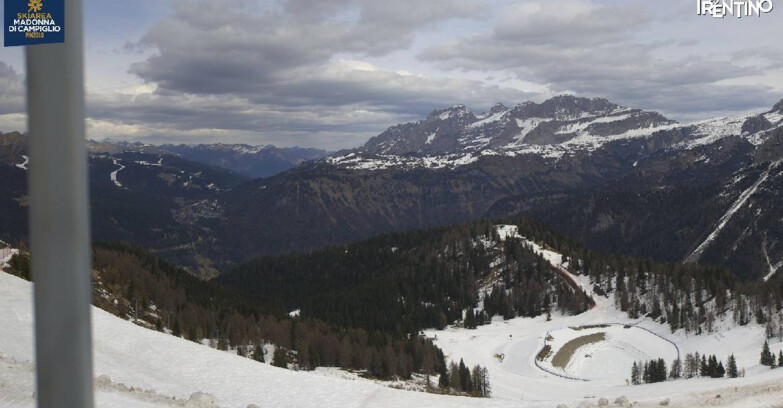 Webcam Пинцоло - Rifugio Doss del Sabion - 2100m