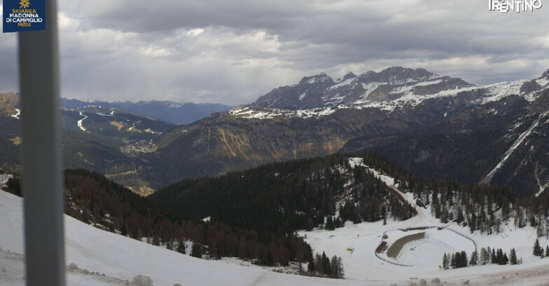 Webcam Пинцоло - Rifugio Doss del Sabion - 2100m