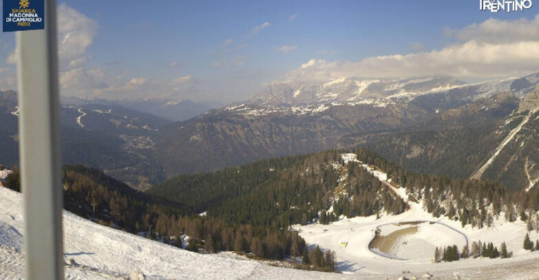 Webcam Pinzolo - Rifugio Doss del Sabion - 2100m