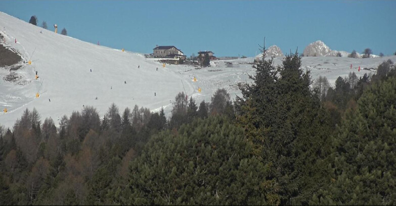 Webcam Bellamonte-Alpe Lusia - Pista Dolomitica