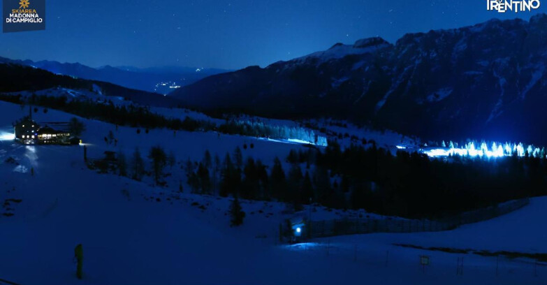 Webcam Мадонна-ди-Кампильо  - Rifugio Viviani