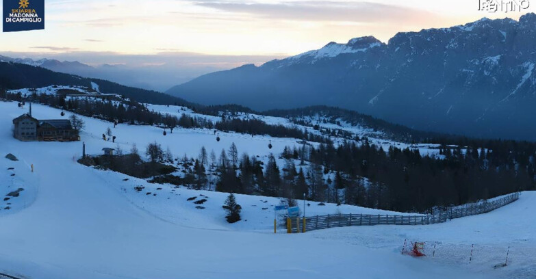 Webcam Madonna di Campiglio - Rifugio Viviani
