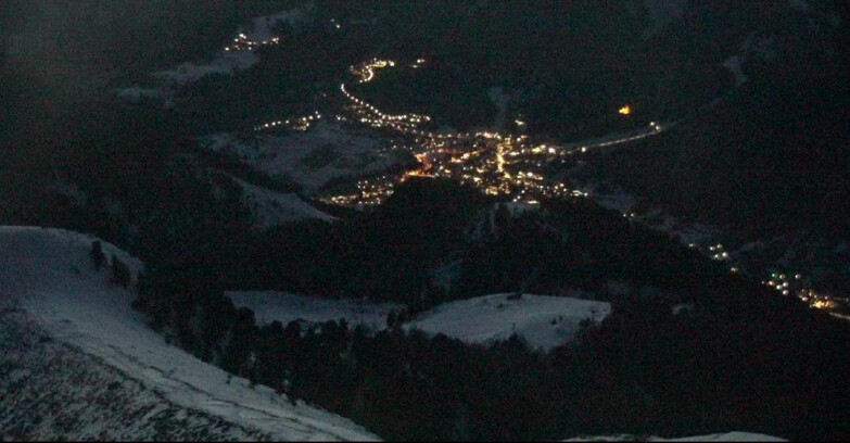 Webcam Pozza di Fassa-Aloch-Buffaure  - Sasso Lungo und Sasso Piatto