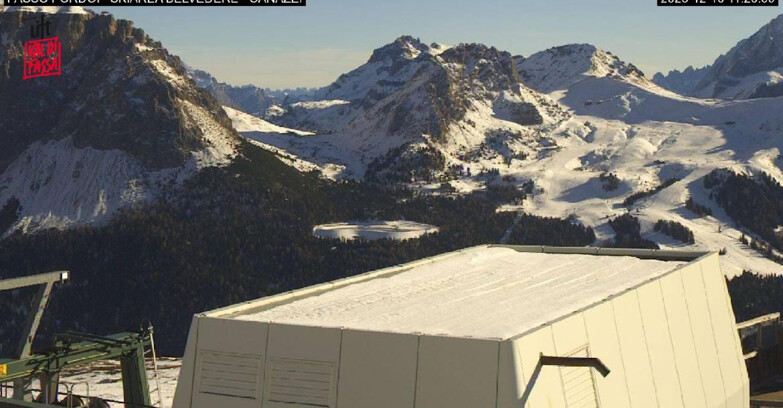 Webcam Campitello-Mazzin-Col Rodella  - Canazei - Belvedere - Skiarea Belvedere