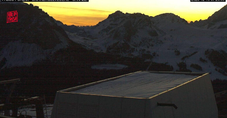 Webcam Campitello-Mazzin-Col Rodella  - Canazei - Belvedere - Skiarea Belvedere