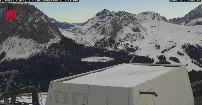 Webcam Campitello-Mazzin-Col Rodella - Canazei - Belvedere - Skiarea Belvedere