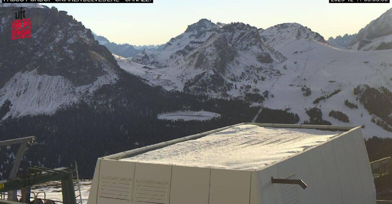 Webcam Campitello-Mazzin-Col Rodella - Canazei - Belvedere - Skiarea Belvedere
