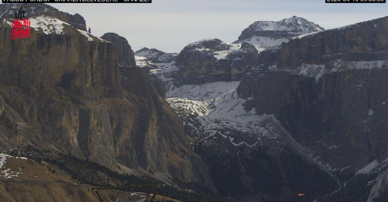 Webcam Campitello-Mazzin-Col Rodella - Canazei - Belvedere - Skiarea Belvedere