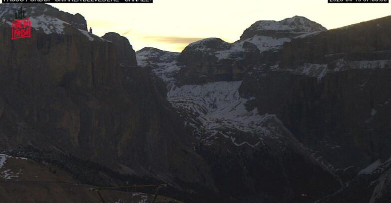 Webcam Campitello-Mazzin-Col Rodella - Canazei - Belvedere - Skiarea Belvedere