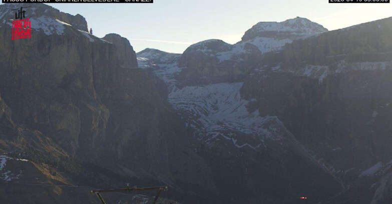 Webcam Campitello-Mazzin-Col Rodella - Canazei - Belvedere - Skiarea Belvedere