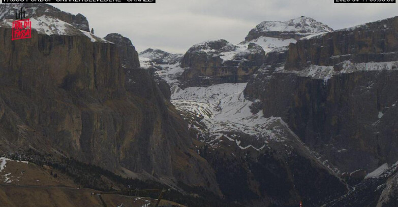 Webcam Кампителло-Маццин-Кол-Роделла  - Canazei - Belvedere - Skiarea Belvedere