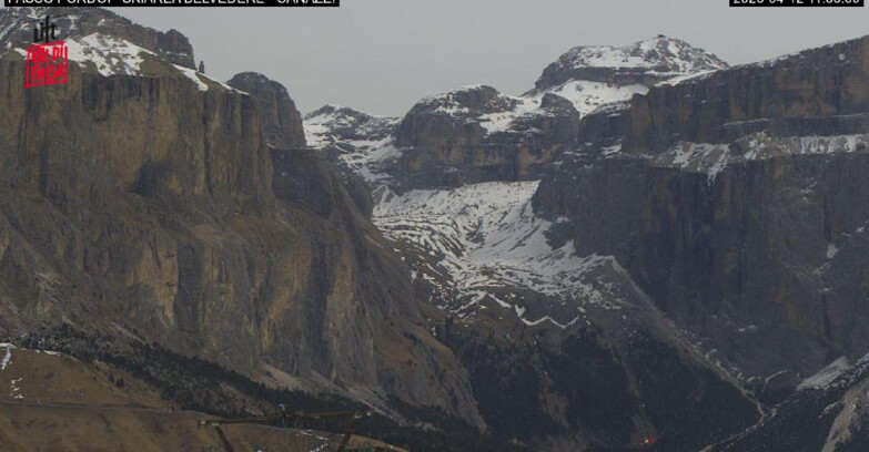 Webcam Campitello-Mazzin-Col Rodella - Canazei - Belvedere - Skiarea Belvedere