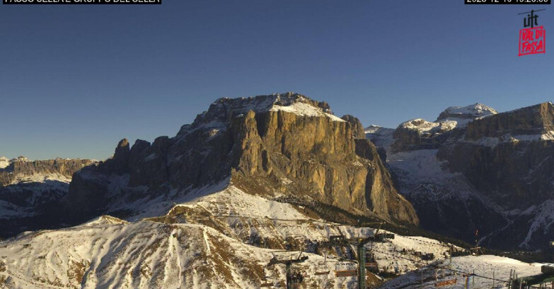 Webcam Campitello-Mazzin-Col Rodella  - Canazei - Passo Pordoi - Sass Pordoi