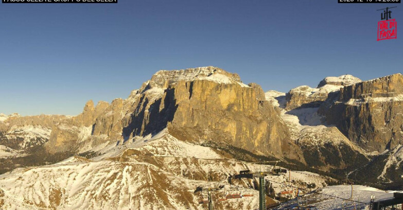 Webcam Campitello-Mazzin-Col Rodella  - Canazei - Passo Pordoi - Sass Pordoi