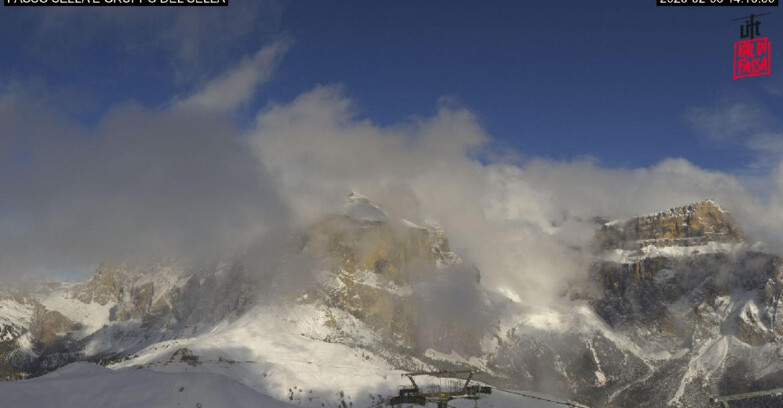 Webcam Campitello-Mazzin-Col Rodella  - Canazei - Passo Pordoi - Sass Pordoi