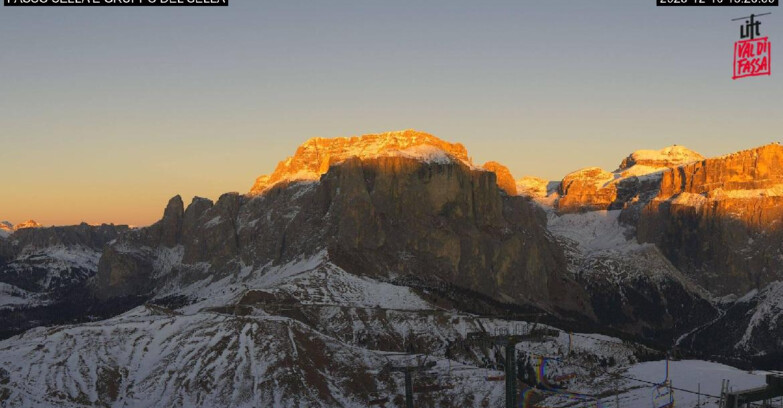 Webcam Campitello-Mazzin-Col Rodella  - Campitello di Fassa - Canazei - Gruppo del Sella