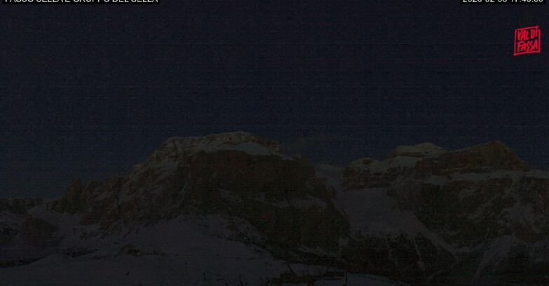 Webcam Campitello-Mazzin-Col Rodella  - Campitello di Fassa - Canazei - Gruppo del Sella