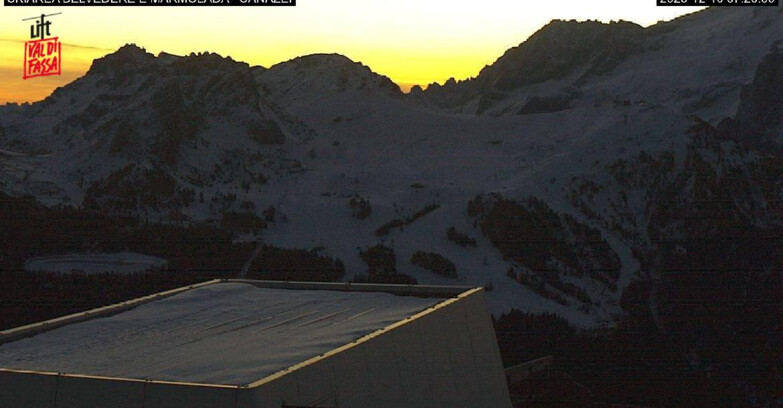 Webcam Campitello-Mazzin-Col Rodella - Canazei - Marmolada