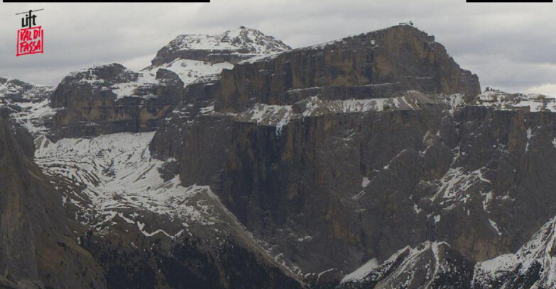 Webcam Campitello-Mazzin-Col Rodella - Canazei - Marmolada