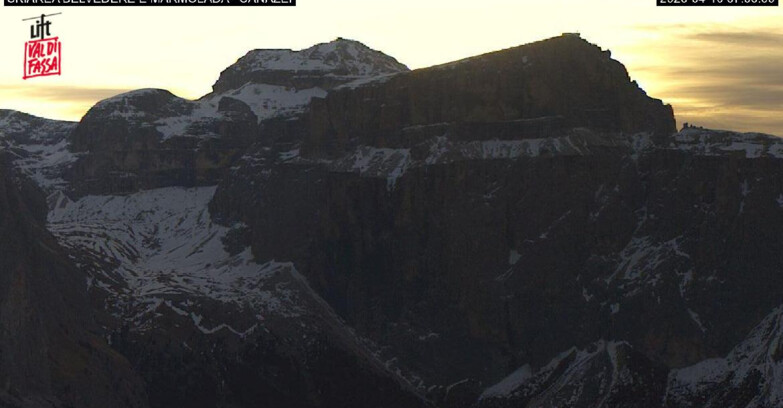 Webcam Campitello-Mazzin-Col Rodella - Canazei - Marmolada
