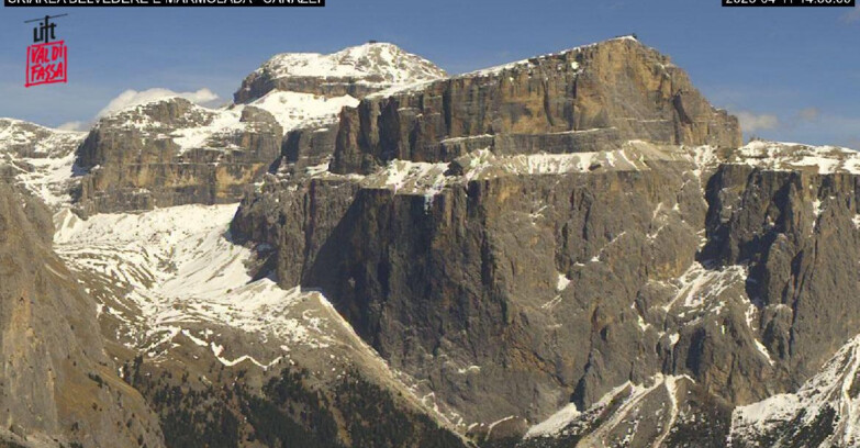 Webcam Campitello-Mazzin-Col Rodella - Canazei - Marmolada