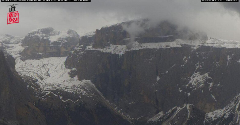 Webcam Campitello-Mazzin-Col Rodella - Canazei - Marmolada