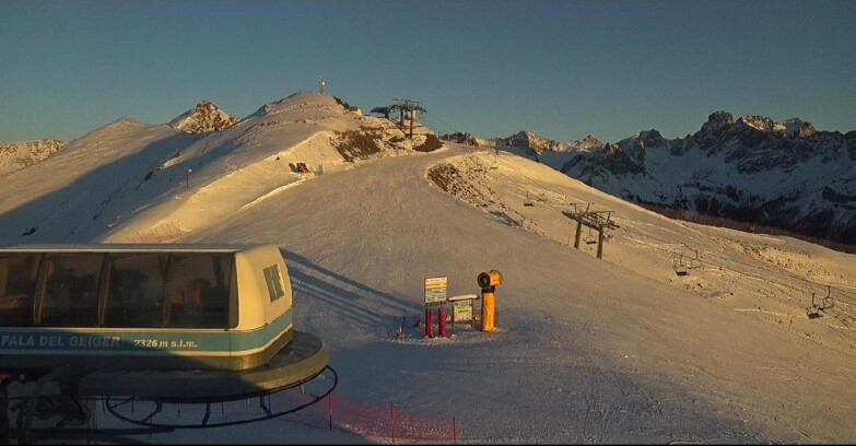 Webcam Pozza di Fassa-Aloch-Buffaure  - Col de Valvacin