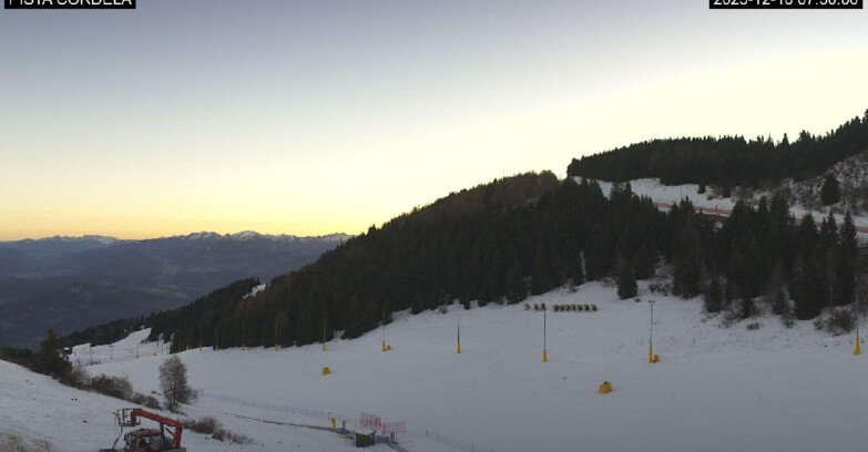 Webcam Monte Bondone - Slope Cordela and snowpark