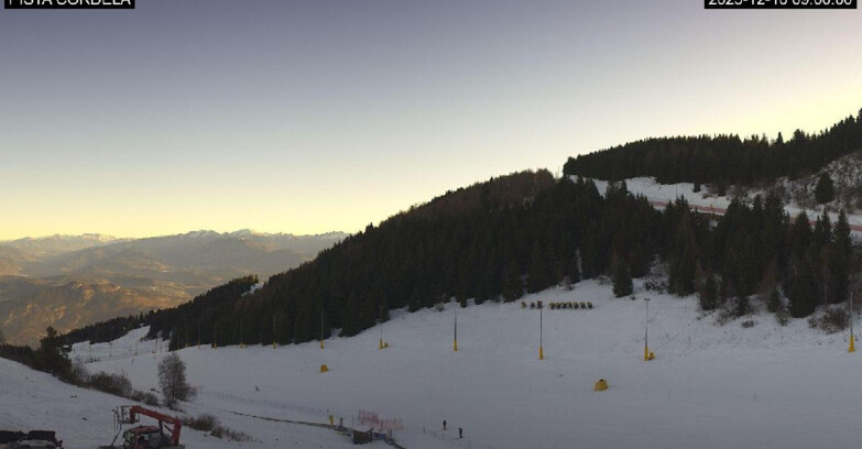 Webcam Monte Bondone - Slope Cordela and snowpark