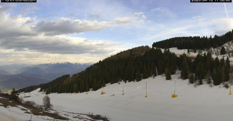 Webcam Monte Bondone - Slope Cordela and snowpark