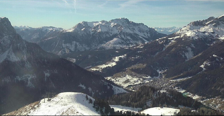 Webcam Pozza di Fassa-Aloch-Buffaure  - Cabinovia Buffaure - Stazione a Monte