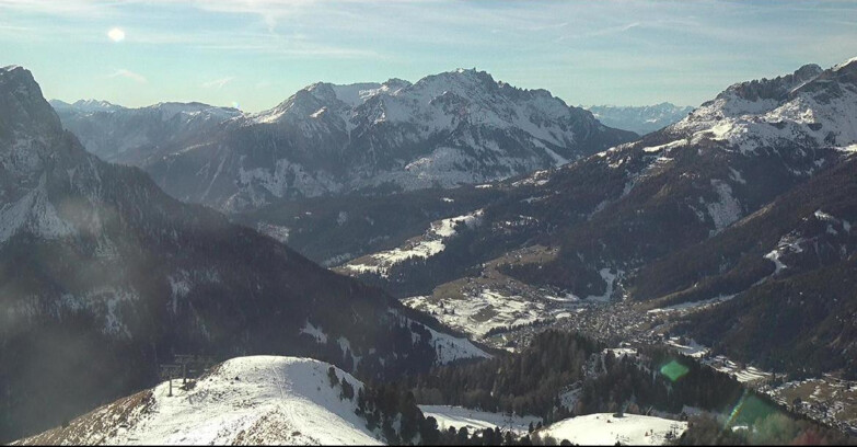 Webcam Pozza di Fassa-Aloch-Buffaure  - Cabinovia Buffaure - Stazione a Monte
