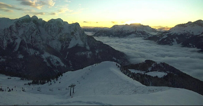 Webcam Pozza di Fassa-Aloch-Buffaure  - Cabinovia Buffaure - Stazione a Monte