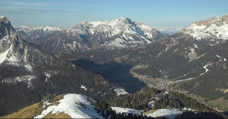 Webcam Pozza di Fassa-Aloch-Buffaure  - Cabinovia Buffaure - Stazione a Monte