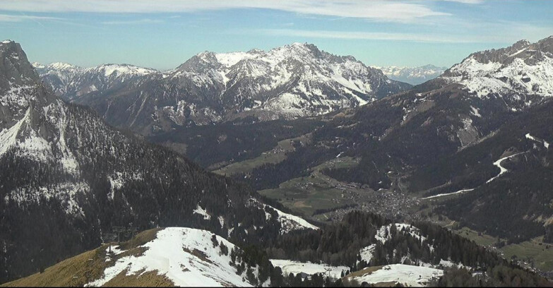 Webcam Pozza di Fassa-Aloch-Buffaure - Cabinovia Buffaure - Stazione a Monte