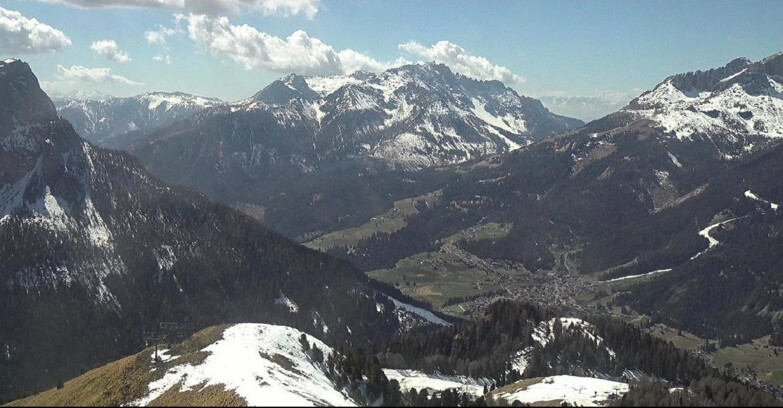 Webcam Pozza di Fassa-Aloch-Buffaure  - Cabinovia Buffaure - Stazione a Monte