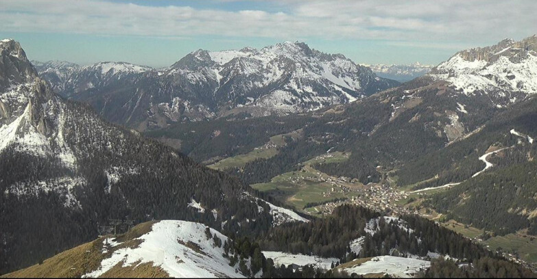Webcam Pozza di Fassa-Aloch-Buffaure - Cabinovia Buffaure - Stazione a Monte