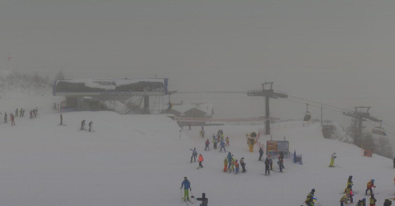 Webcam Folgarida-Marilleva  (Skiarea Campiglio Dolomiti di Brenta - Val di Sole Val Rendena) - Seggiovia Orso Bruno 