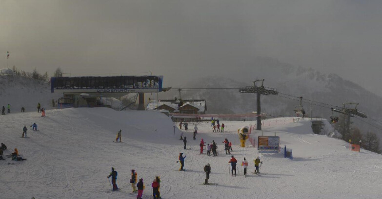 Webcam Skiarea Campiglio Dolomiti di Brenta Val di Sole Val Rendena - Seggiovia Orso Bruno 