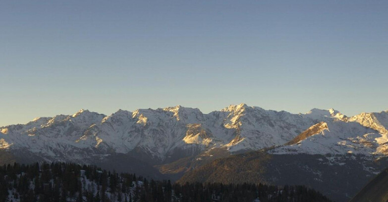 Webcam Skiarea Campiglio Dolomiti di Brenta Val di Sole Val Rendena - Gruppo Ortles Cevedale 