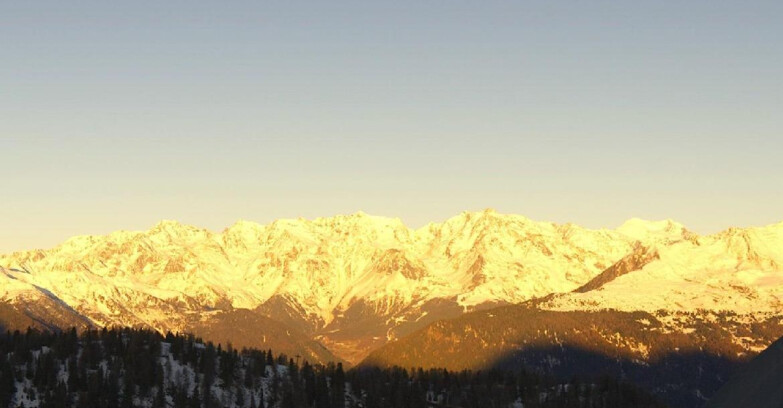 Webcam Skiarea Campiglio Dolomiti di Brenta Val di Sole Val Rendena - Gruppo Ortles Cevedale 